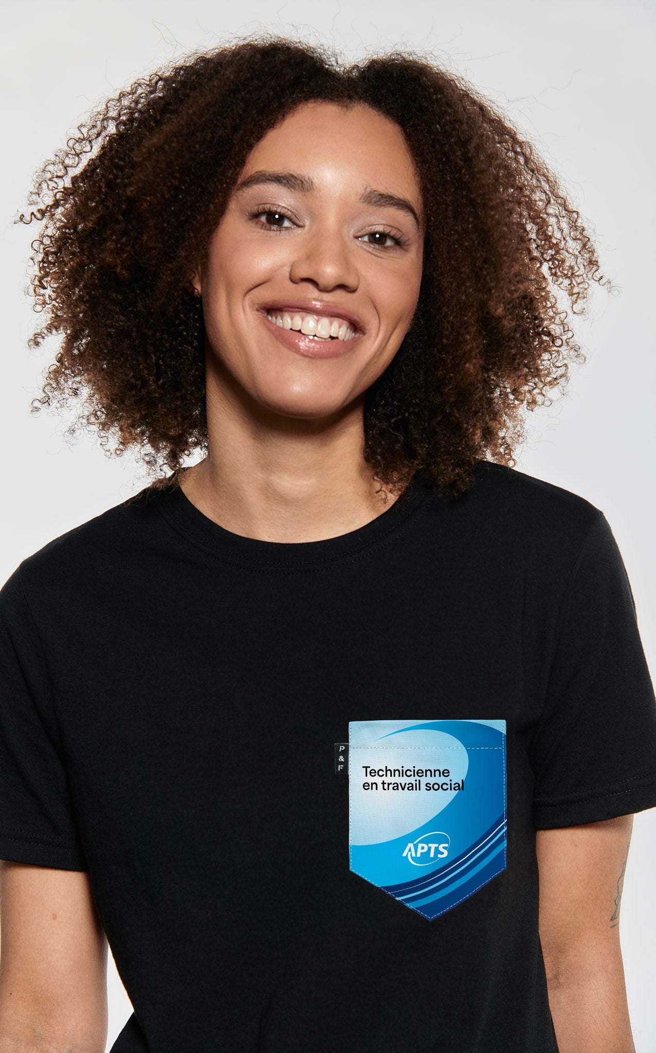 T-shirt coupe Boyfriend à poche APTS - Technicienne en travail social